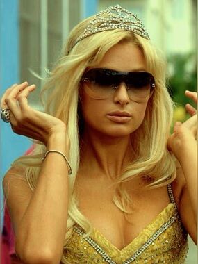 Chanel Vintage RARE Ombré Green & Black Logo Rimless Y2K Shield Sunglasses